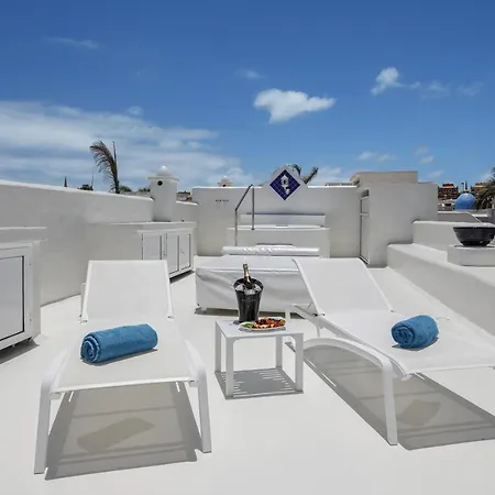 Prive Royal - Bahiazul Villa *